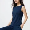 Dames T-shirt van crêpe jersey met boothals en zonder mouwen