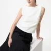 Dames T-shirt zonder mouwen met gerimpelde boord en boothals