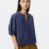 Damesblouse met borduursels en halflange mouwen