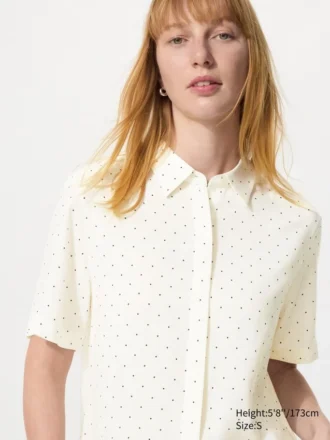Rayon blouse met korte mouwen voor dames | Stippen