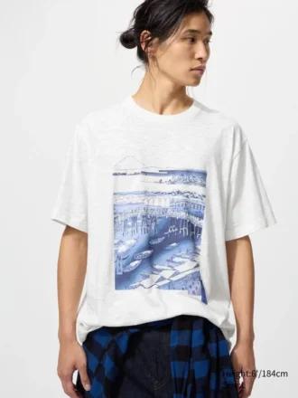Unisex Ukiyo-E Blue UT T-shirt met print